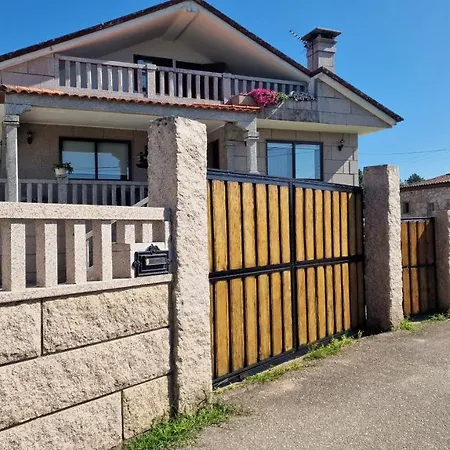 Casa Celia Camino Portugues 民宿 *