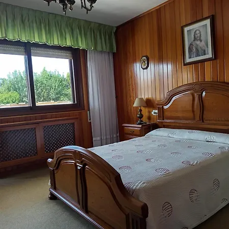 Casa Celia Camino Portugues * 图伊